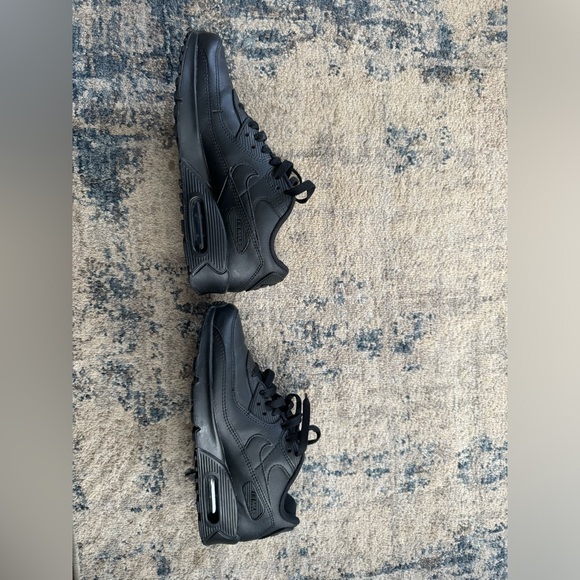All black kids Nike airmax 90 - Picture 3 of 4